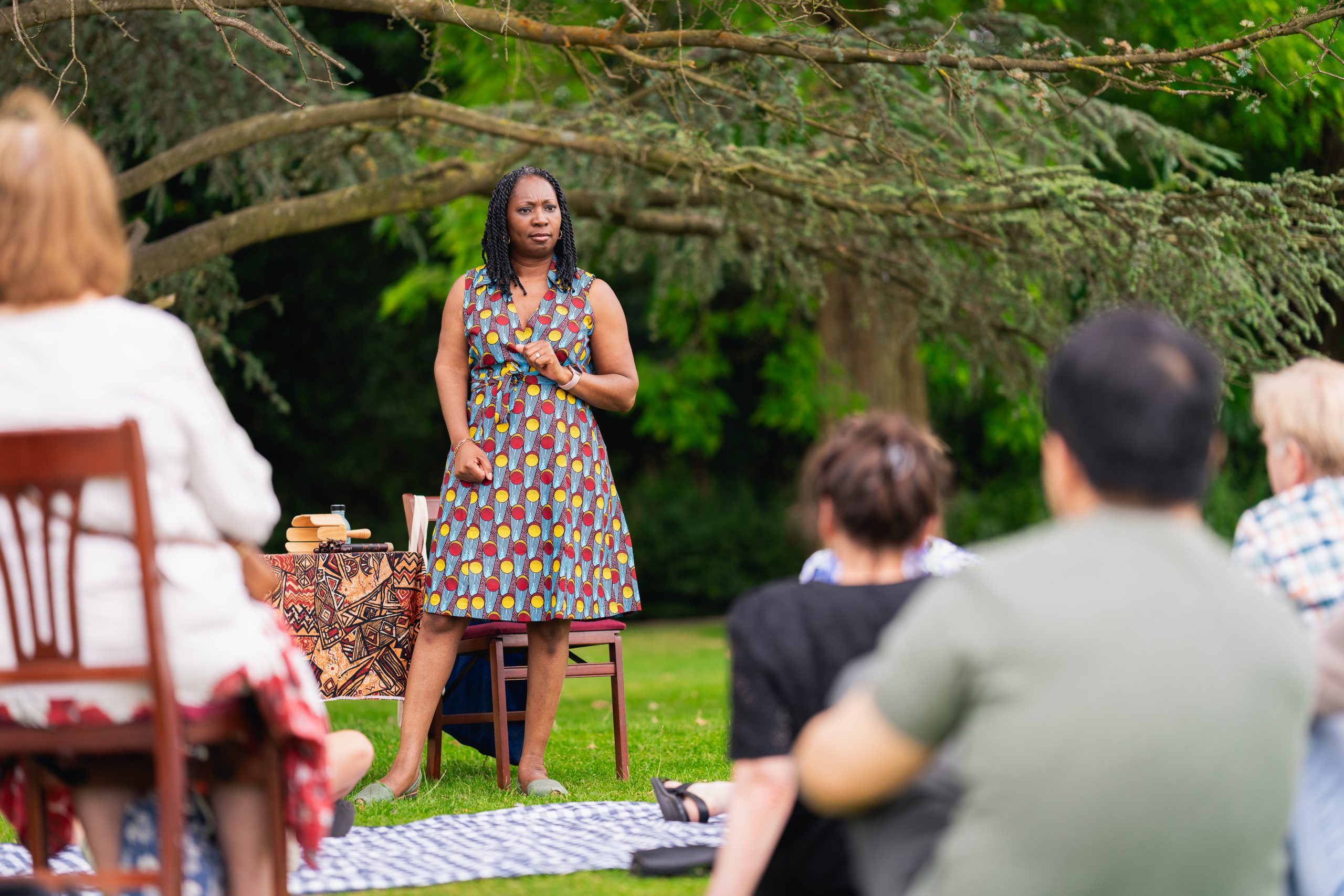 Wendy Shearer storytelling at Marble Hill House - photographer Ross Kernahan