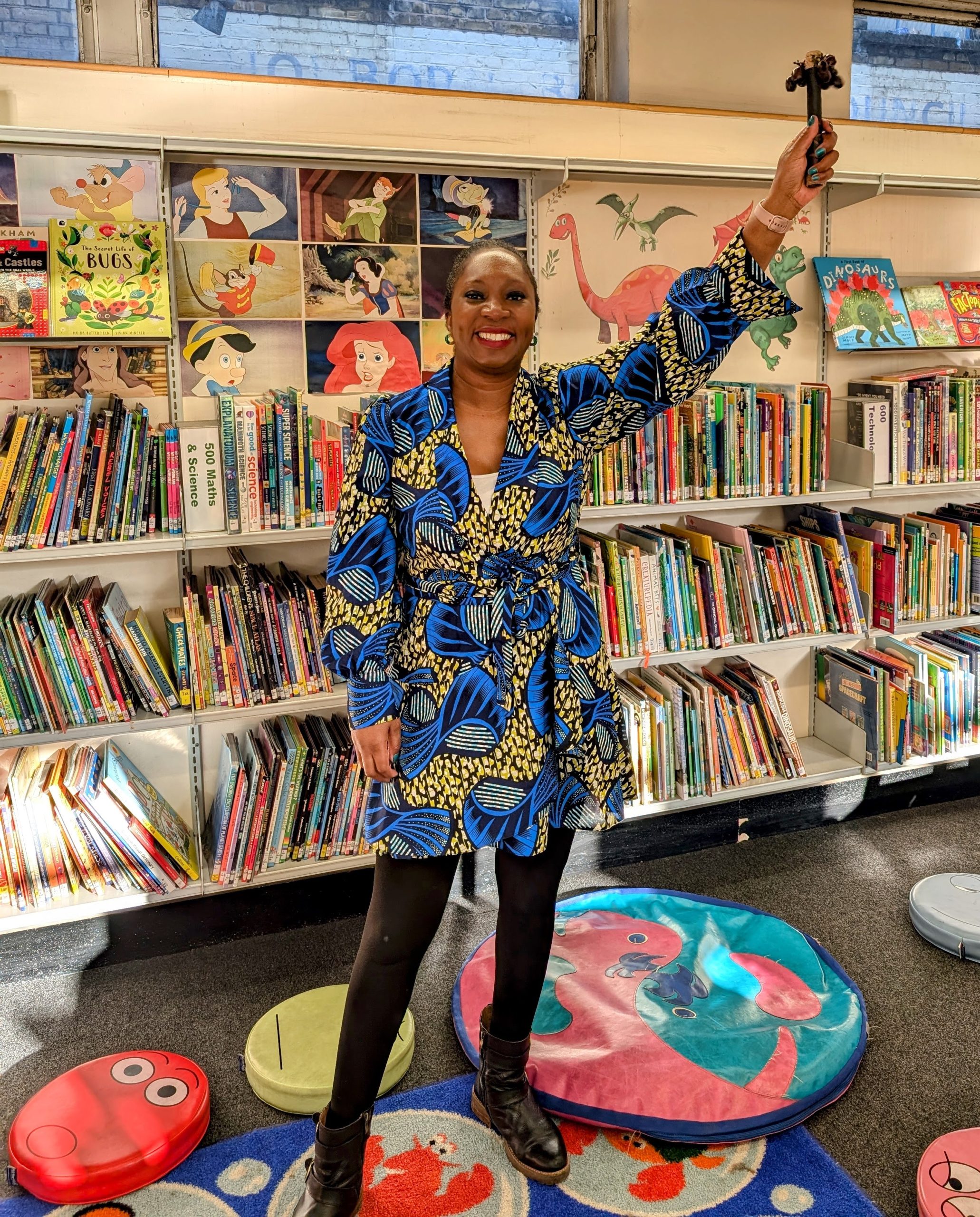 Wendy Shearer Storytelling at Holborn Library